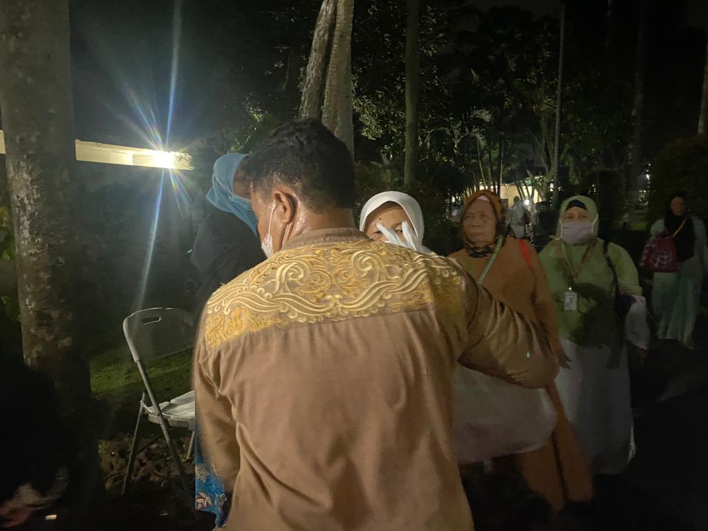 Bantuan 400 Paket Sembako